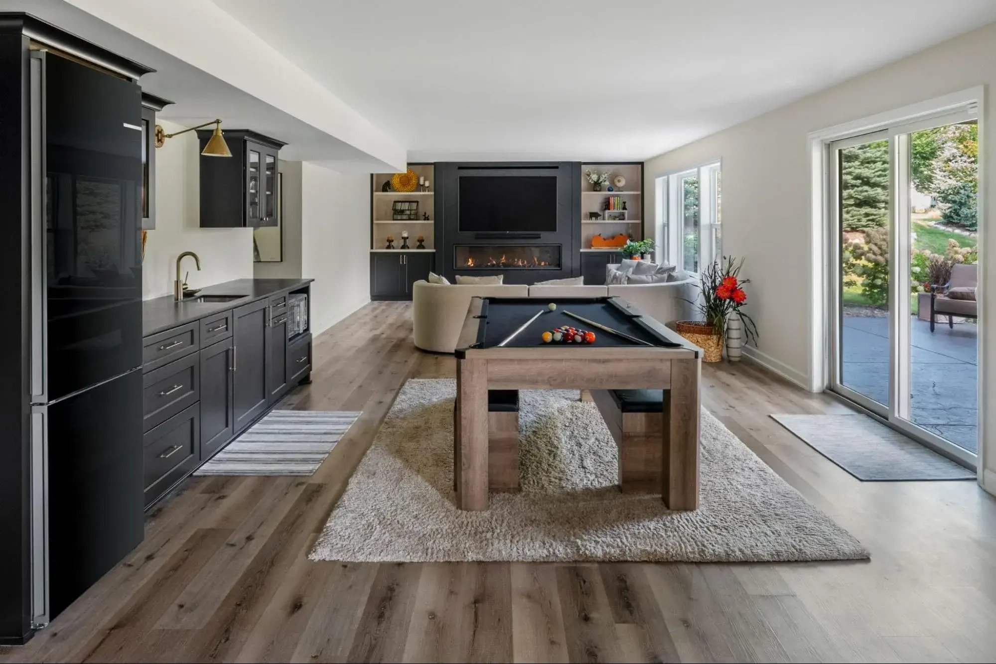 open-shelving-basement