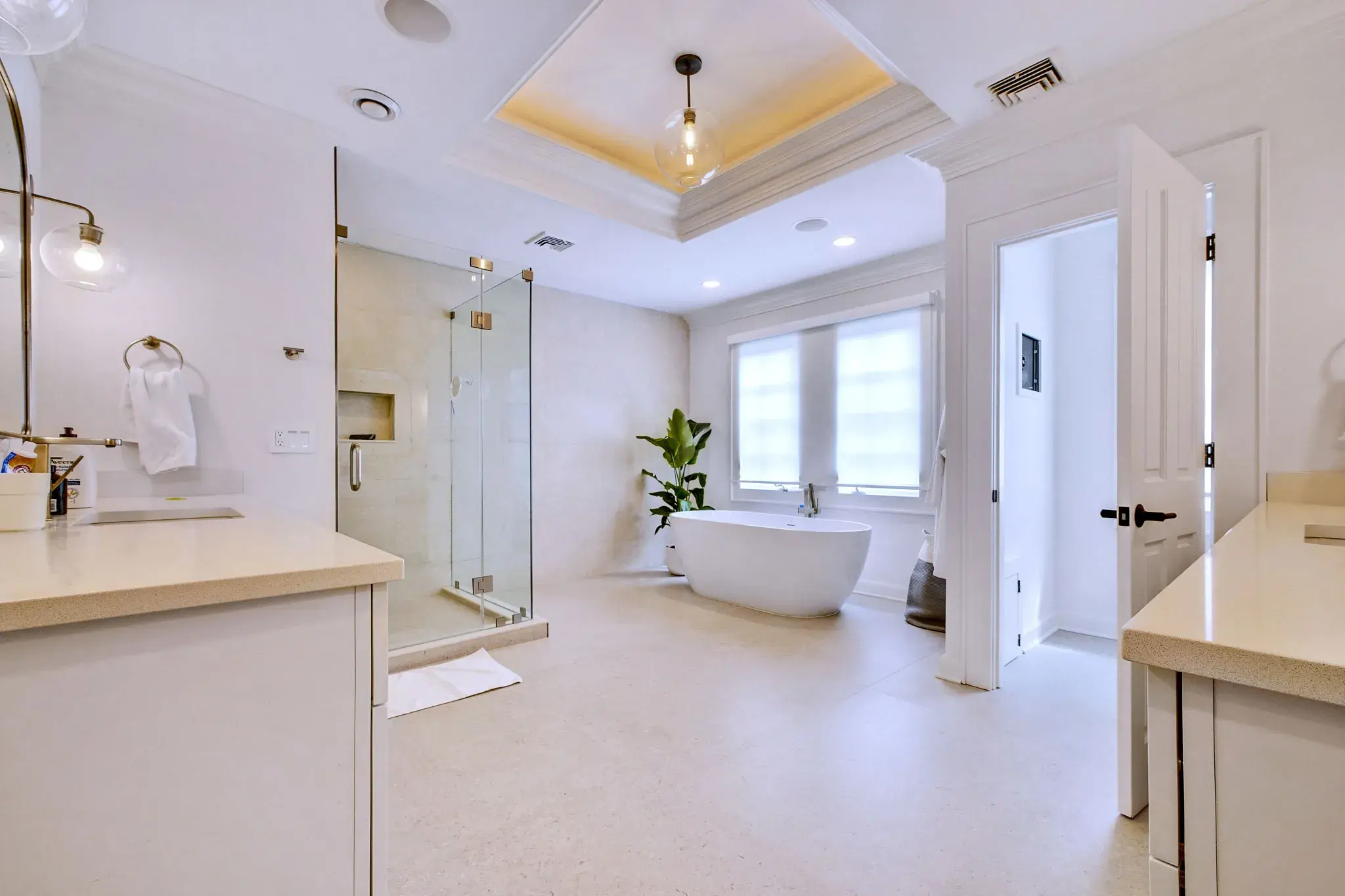 Bathroom Floor Remodel Guide – Tools, Costs, and Tips